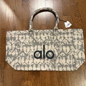 ALO Yoga tote bag BNWT